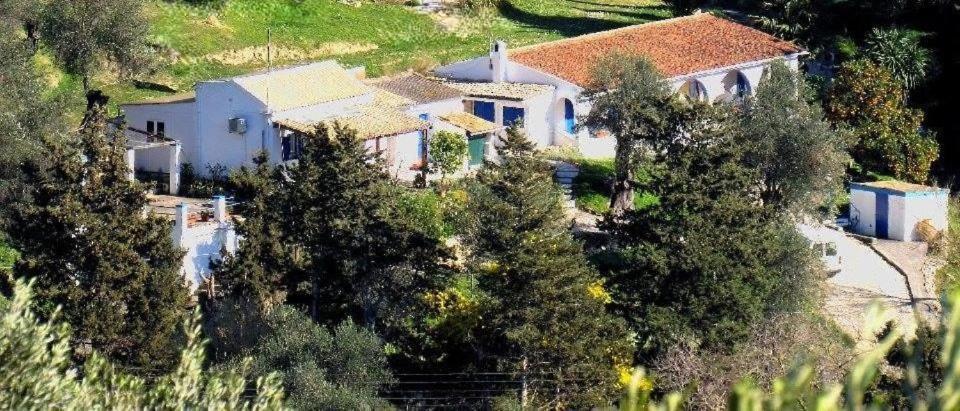 Spiti Melianou Apartment Agios Georgios Pagon Exterior foto